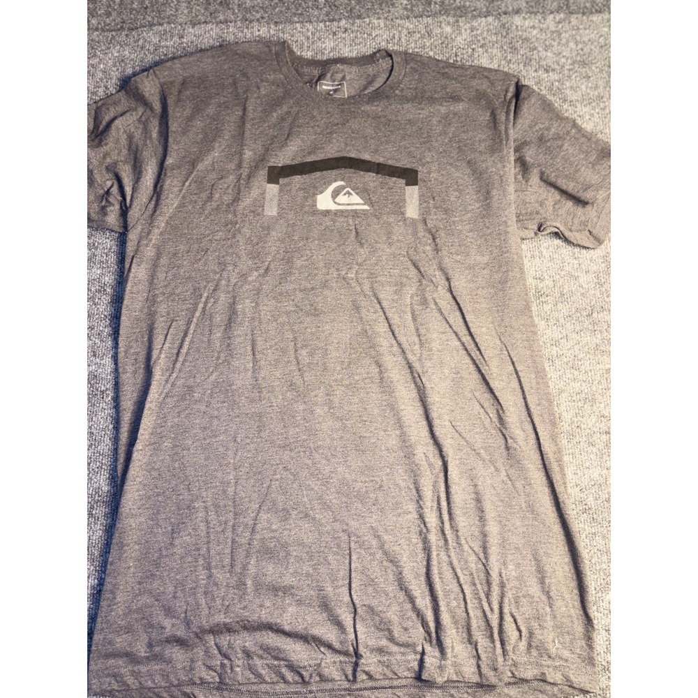 Quiksilver T-Shirt Mens Large Gray Premium Fit Short Sleeve Crew Neck Pullover